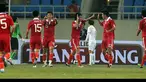 Pemain sayap kanan Guangzhou Evergrande, Zhang Linpeng mencetak gol dari tengah lapangan dan membawa kemenangan timnya 6-1 atas Lianing whowin dalam lanjutan Liga Super China 2015.

