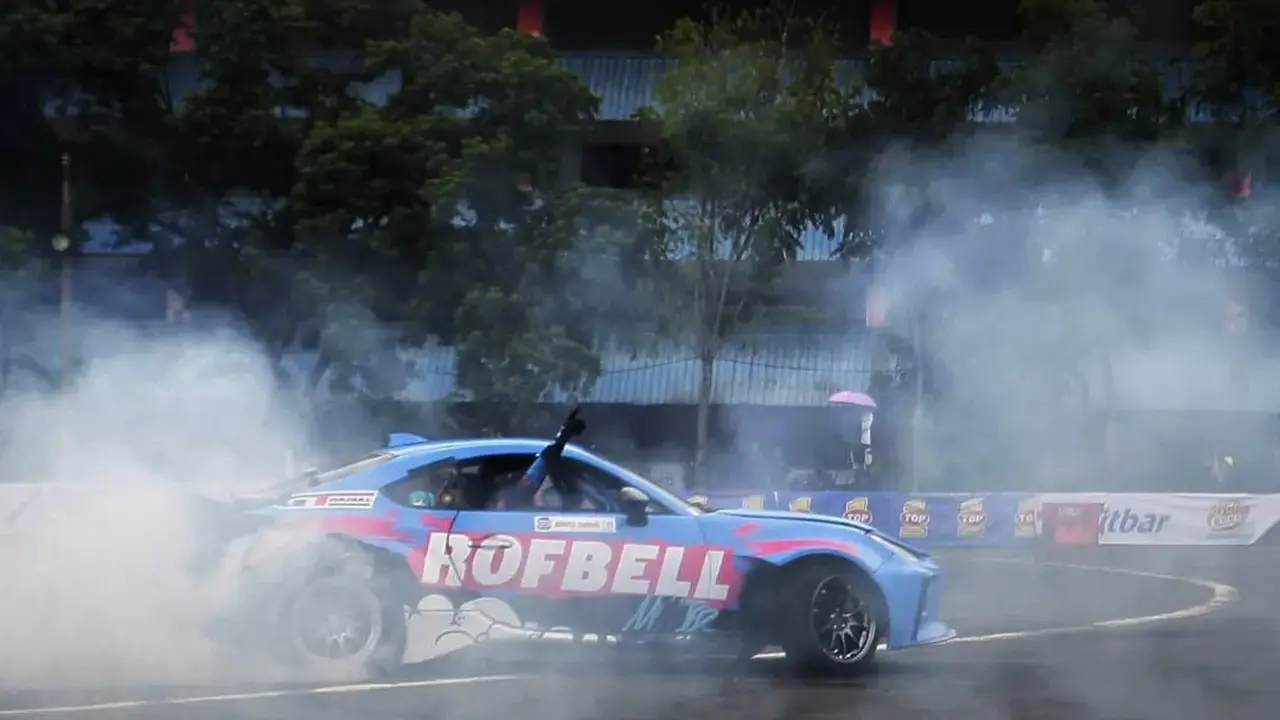 Rofbell Sahroni Cetak Double Winner Drift 2025, Juara Nasional dan IDS Kelas Pro 2