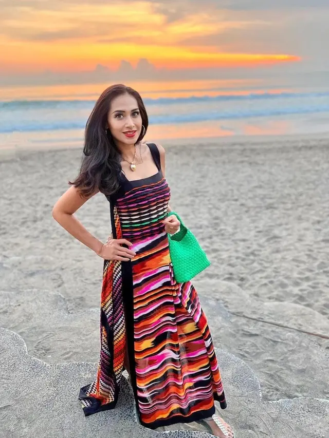 Berusia Setengah Abad, 12 Artis Indonesia Ini Masuk Kategori ‘Makin Tua Makin Cantik’