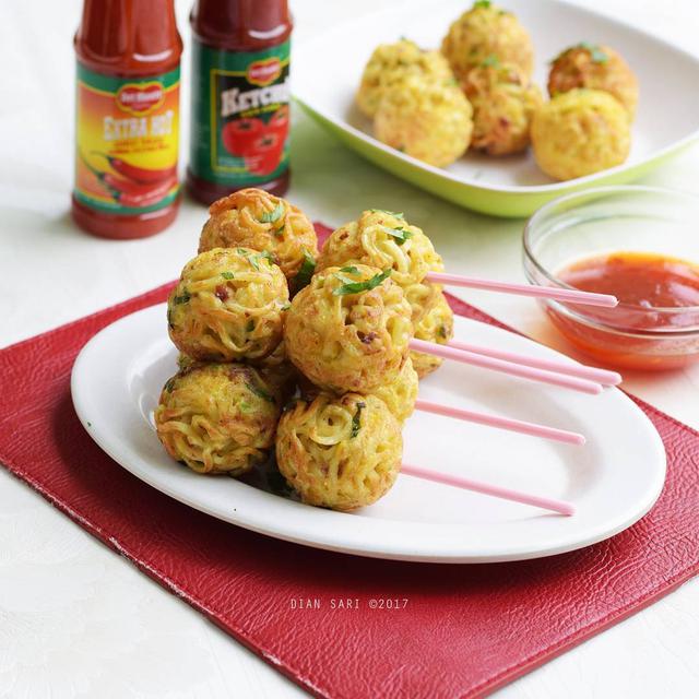 Resep Bola-bola Mie Enak dan Mudah Dibuat - Food Fimela.com