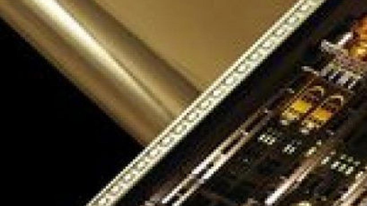 Goldstriker Iphone 3Gs Supreme
