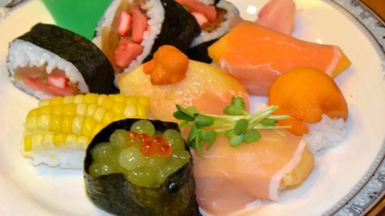 [Bintang] Sushi Buah