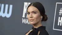 Mandy Moore saat menghadiri Critics' Choice Awards di Santa Monica, California, 12 Januari 2020.  (Jordan Strauss/Invision/AP, File)