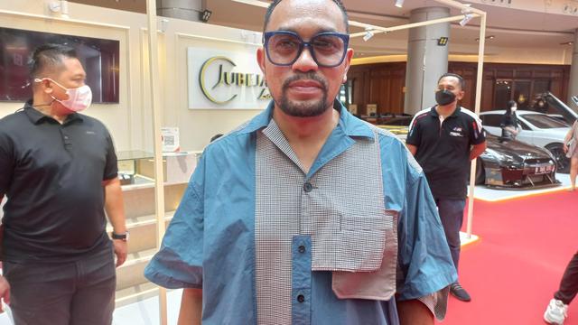 Ahmad Sahroni Bersama Sederet Influencer dan DNC Gelar Konvoi Mobil dan Motor Terbanyak di HUT RI ke-77, Pecahkan Rekor MURI