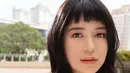 Menjadi seorang wanita karir dengan aktivitas yang padat membuat pemilik taman bermain 'Haluu World' ini suka gaya simpel dan praktis. Salah satu gaya rambut Laura yang bisa kamu coba adalah gaya rambut pendek blow out shaggy.(Liputan6.com/IG/@laurabas)