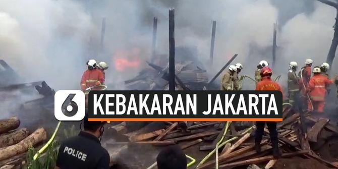 VIDEO: Kebakaran Gudang Kayu dan Rumah Tinggal