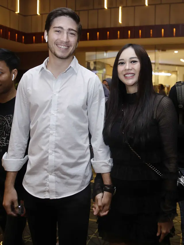 Aura Kasih