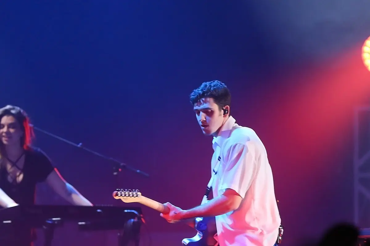 [Bintang] LAuv