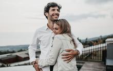 7 Fakta Perempuan Suka Menggigit, Termasuk Bentuk Love Language