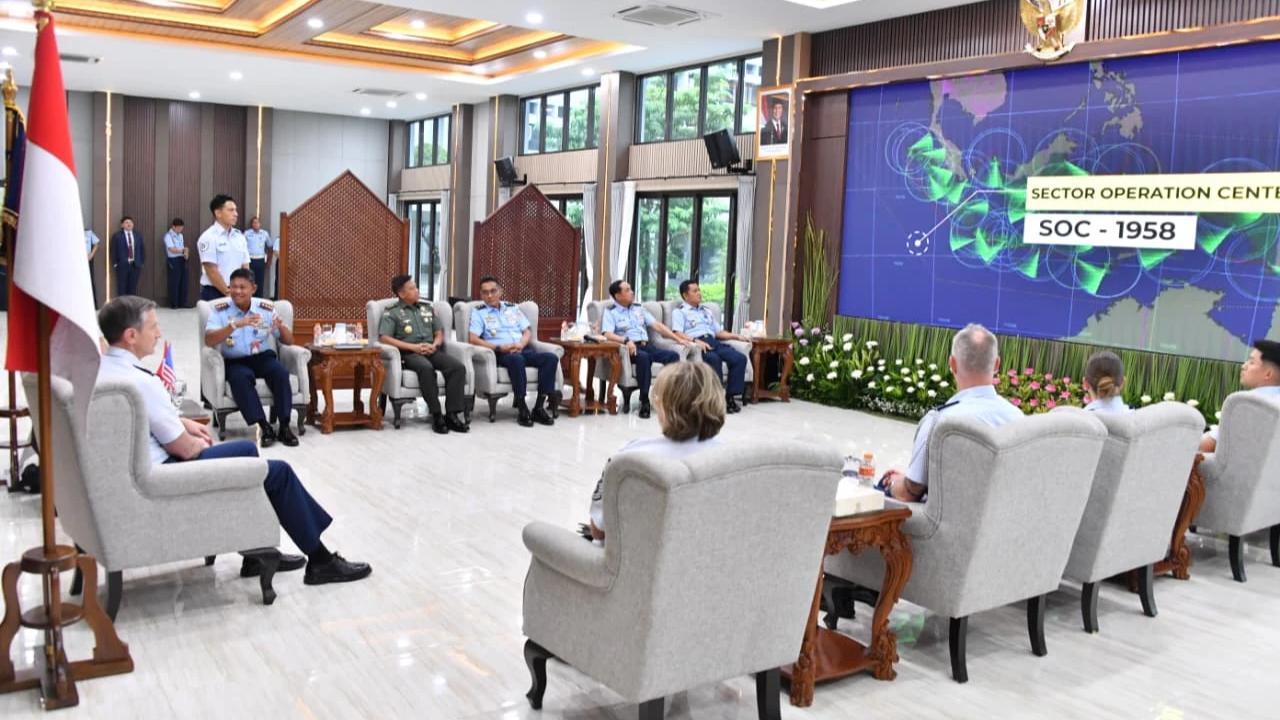 Pangkoopsudnas Dampingi Wakasau Terima Kunjungan Kehormatan US COMPACAF