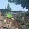 Fondasi Terkikis Aliran Sungai, Rumah di Sukabumi Ambruk