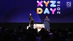 Konten Kreator Raditya Dika menjadi pembicara selama acara XYZ DAY 2018 di The Hall Senayan City, Jakarta, Rabu (25/4). Diskusi ini membahas topik "Comedy is a Funny Business". (Liputan6.com/Herman Zakharia)