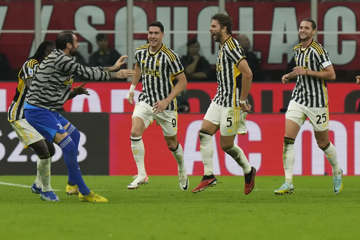FOTO AC Milan Vs Juventus