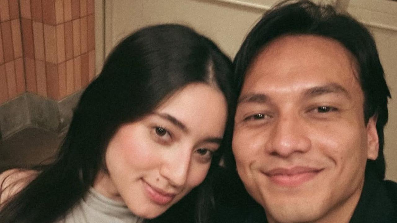9 Potret Perayaan Ulang Tahun Jefri Nichol ke-26, Pamer Momen Mesra dengan Ameera Khan