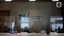 Nasabah saat menunggu layanan Bank BSI di Kantor Cabang BSI Thamrin, Jakarta Pusat, Rabu (10/5/2023). (Liputan6.com/Johan Tallo)