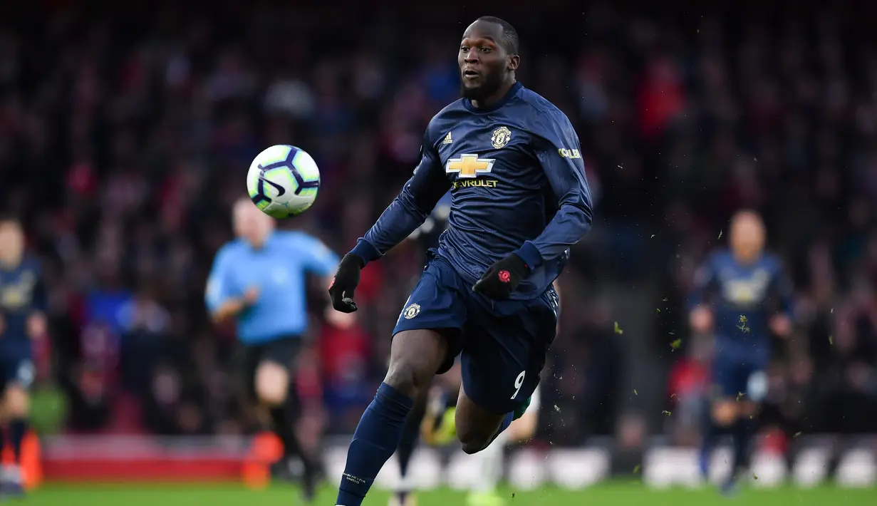 3. Romelu Lukaku (84,7 juta euro) - Lukaku bergabung ke Manchester United dari Everton pada musim panas 2017. Penyerang asal Belgia ini dilabuhkan Manchester United dengan harga 84,7 juta euro. (AFP/ Ben Stansall)