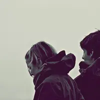 Ingin merasa diinginkan dan dibutuhkan bukanlah hal yang sulit dipenuhi jika kamu bersama orang yang benar mencintaimu. (Foto: bustle.com)