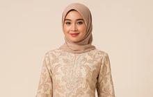 Cantik Tanpa Kelihatan 'Tenggelam', Ini 7 Tips Memilih Tunik untuk Wanita Tinggi Badan 150 cm