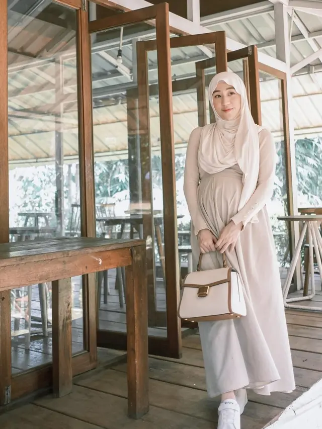 Kehamilan Kedua Larissa Chou