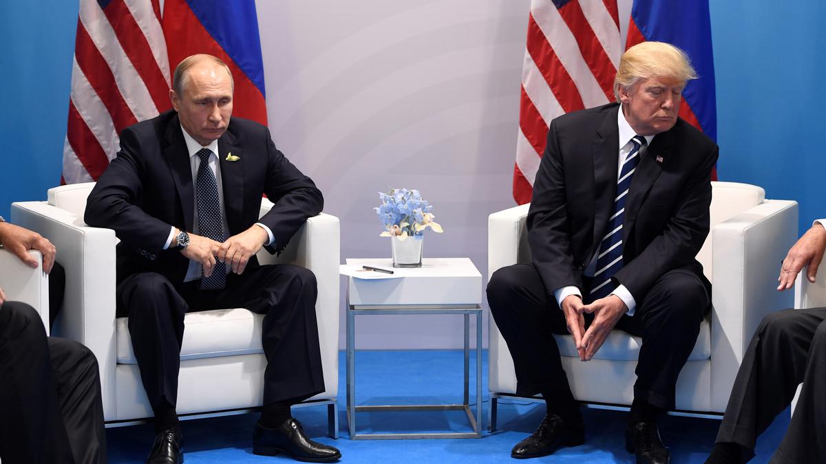Isi Percakapan 1 Jam Putin dan Trump Lewat Telepon
