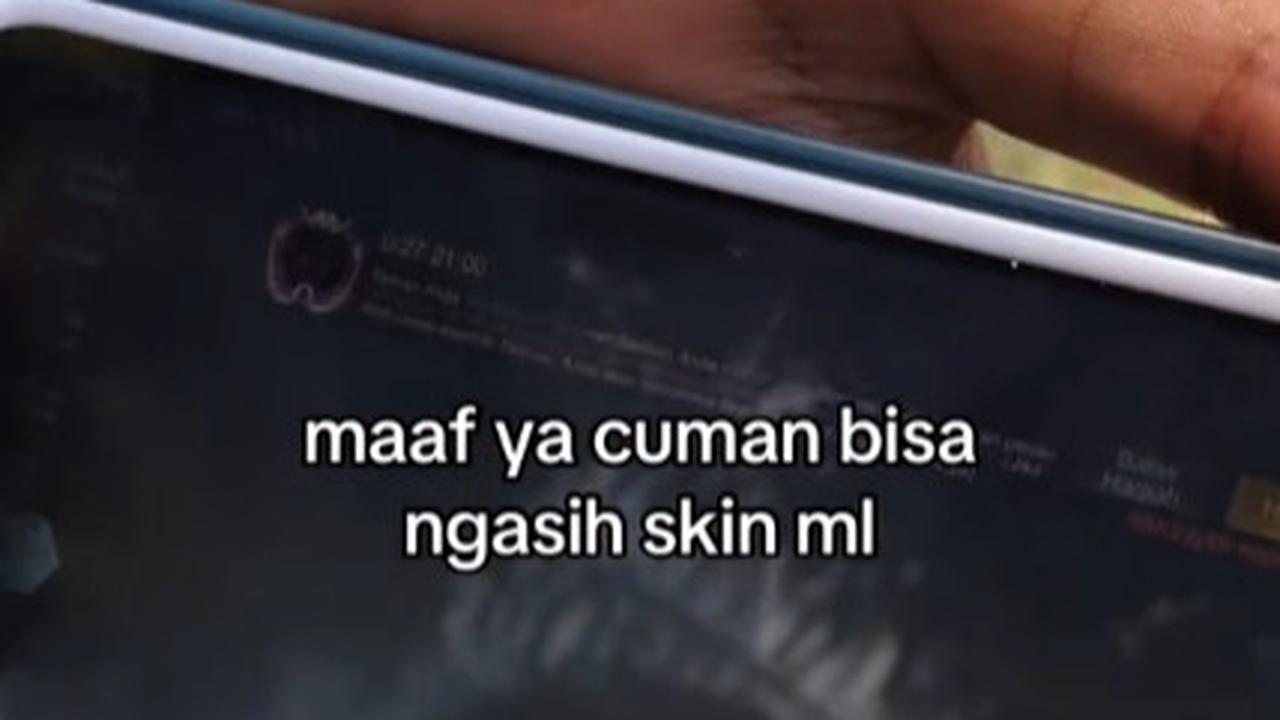 Tak Biasa, Momen Pria Beri Hadiah Wisuda Temannya Skin Mobile Legend Ini Jadi Inspirasi Warganet