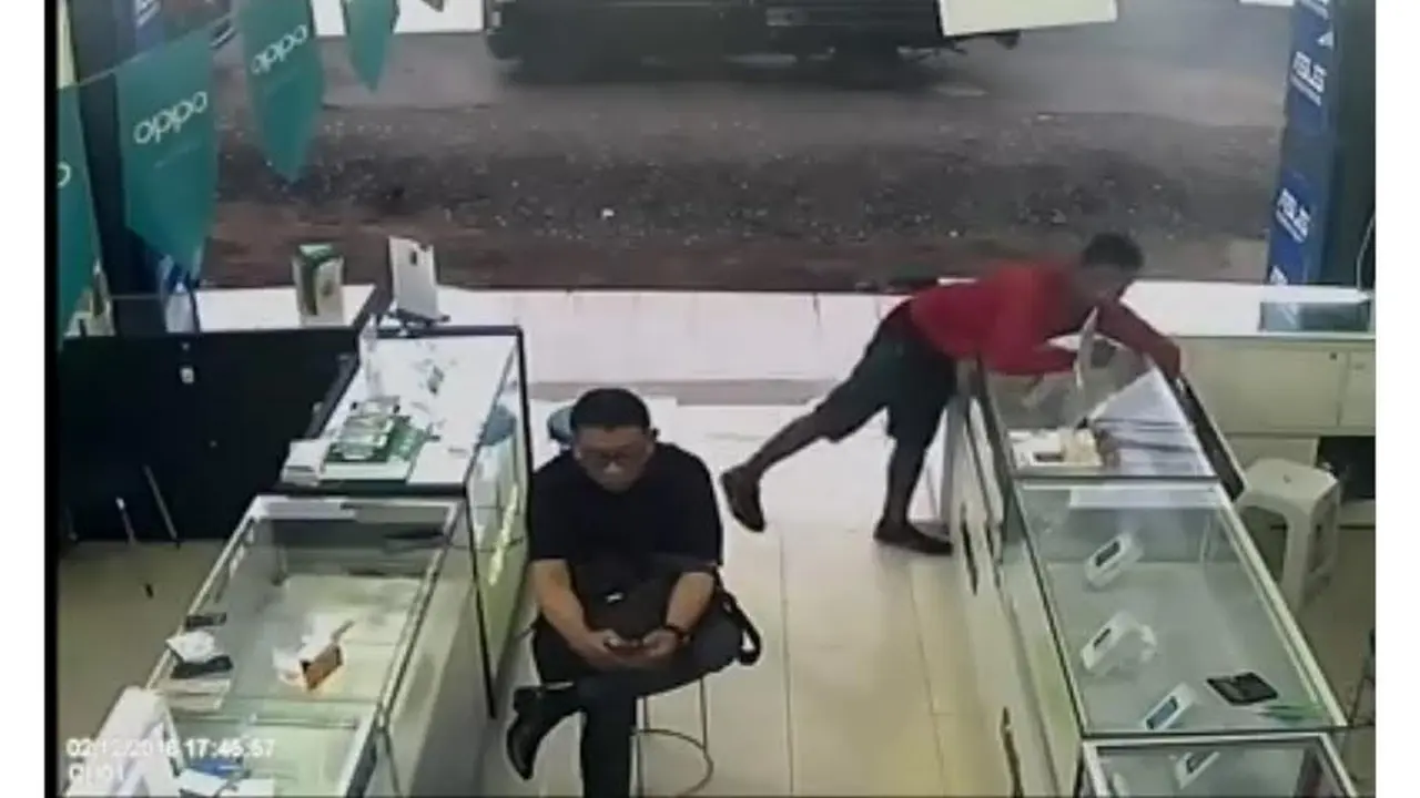 20160222-Pencuri Celana Dalam 