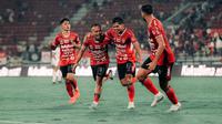 Bali United mengalahkan Persija Jakarta di Stadion Kapten I Wayan Dipta dalam pekan ke-15 BRI Liga 1 2024/2025, Minggu (15/12/2024). (Bola.com/Alit Binawan)