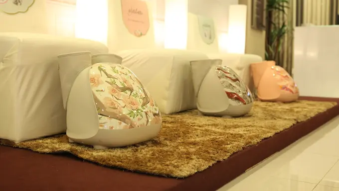 [Bintang] Pencinta Sepatu High Heels, Hilangkan Rasa Lelah dengan Produk Perawatan Kaki Ini