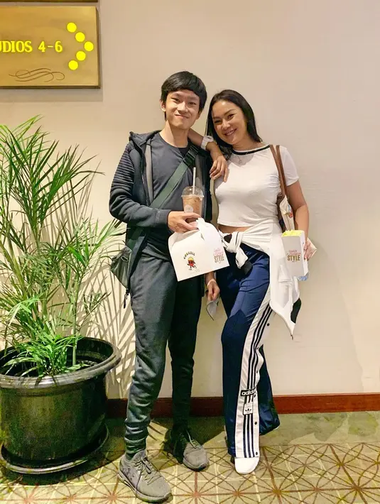 Azka Corbuzier dan Kalina (Instagram/kalinaocktaranny)