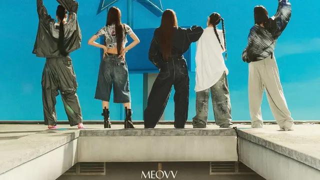 Poster Pre-Debut Meovv (Dok. Instagram @meovv)