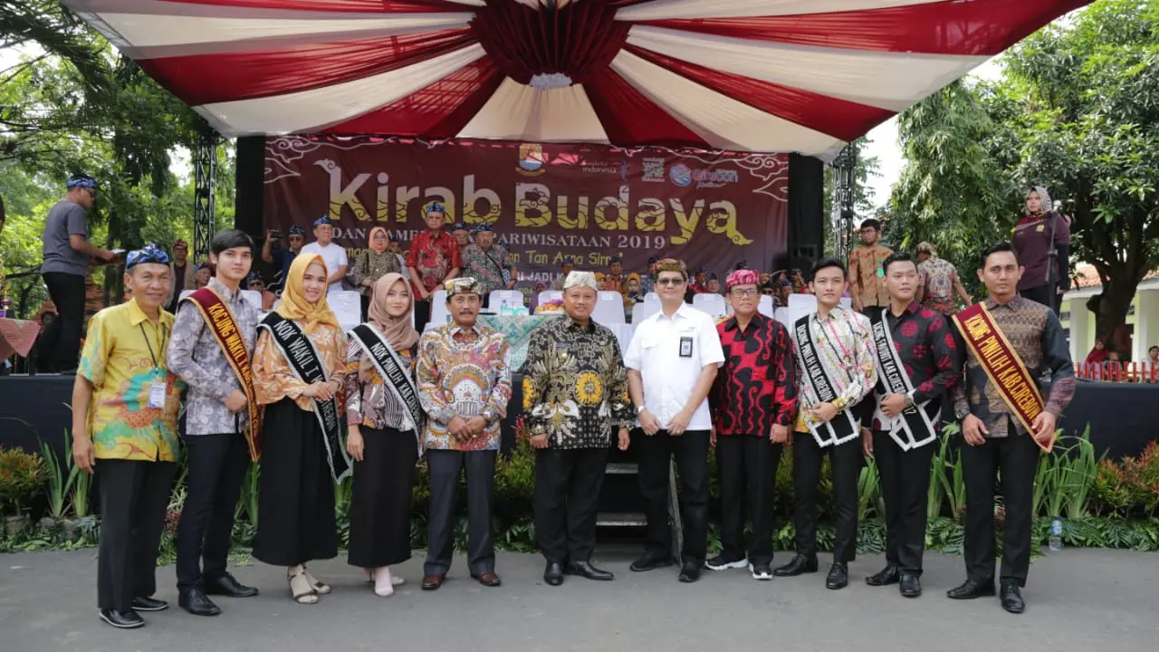 Cirebon Gelar Kirab Budaya