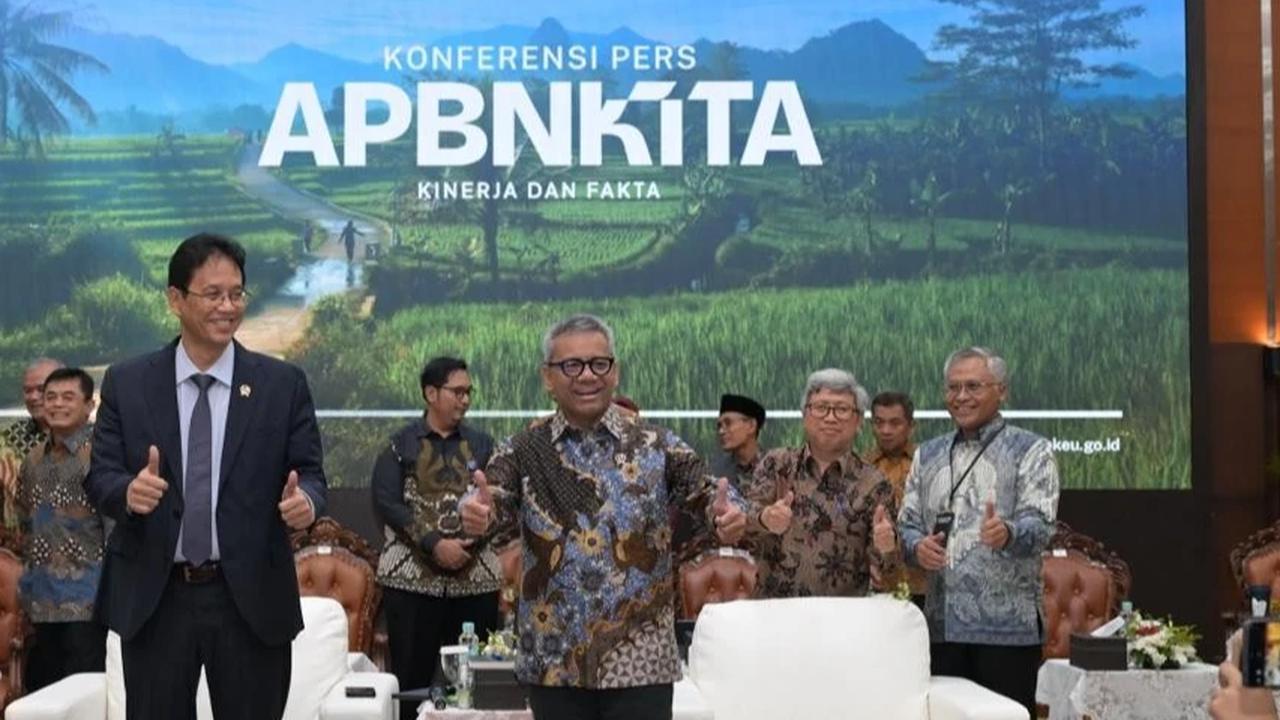Menteri Keuangan Purbaya Yudhi Sadewa di Konferensi Pers APBN Kita