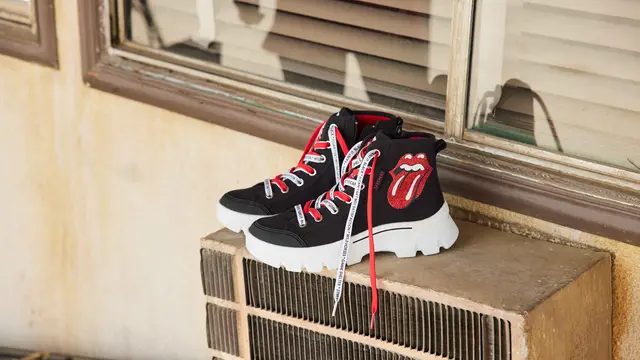 Skechers X The Rolling Stones Roadies Surge