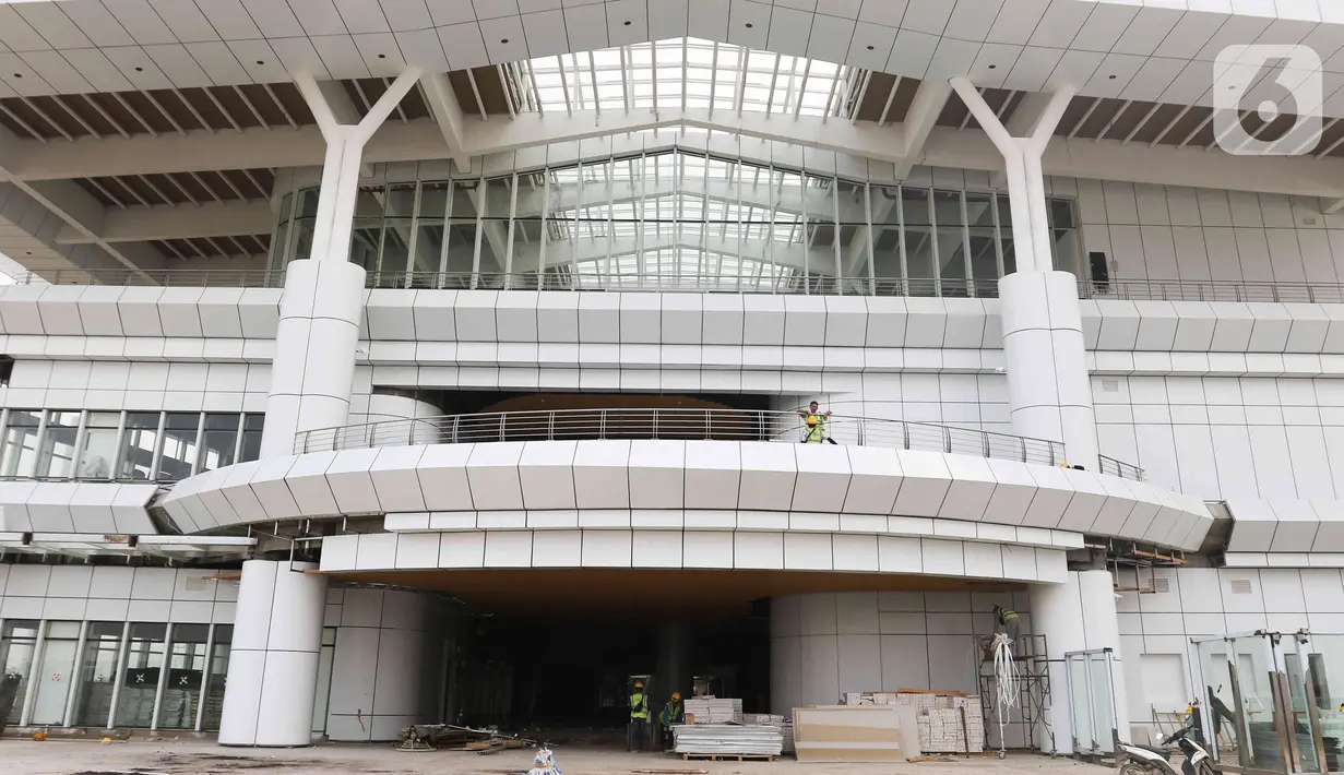 Menjelang target pelaksanaan operasional Kereta Cepat Jakarta Bandung (KCJB) pada 18 Agustus 2023 mendatang, sejumlah persiapan terus digalakan PT KCIC selaku operator KCJB, termasuk kesiapan dari Stasiun KA Cepat Tegalluar. (Liputan6.com/Herman Zakharia)