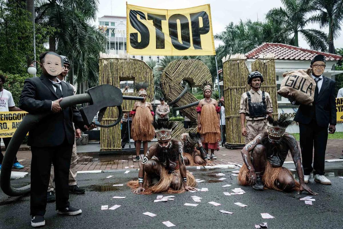 Aksi Greenpeace Soroti Dampak Proyek Tebu di Merauke