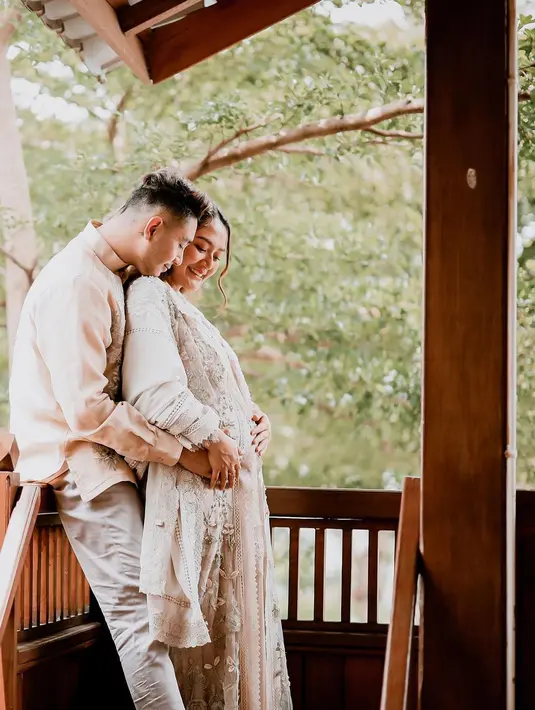 Siti Badriah Tasyakuran 4 Bulanan (Instagram/krisjianabah)