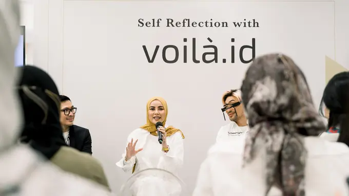 Fashion Mewah Jadi Cara Refleksi Diri Olla Ramlan di Bulan Ramadan