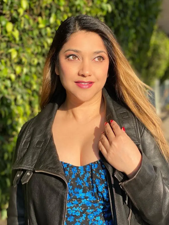 [Fimela] Sarah Azhari