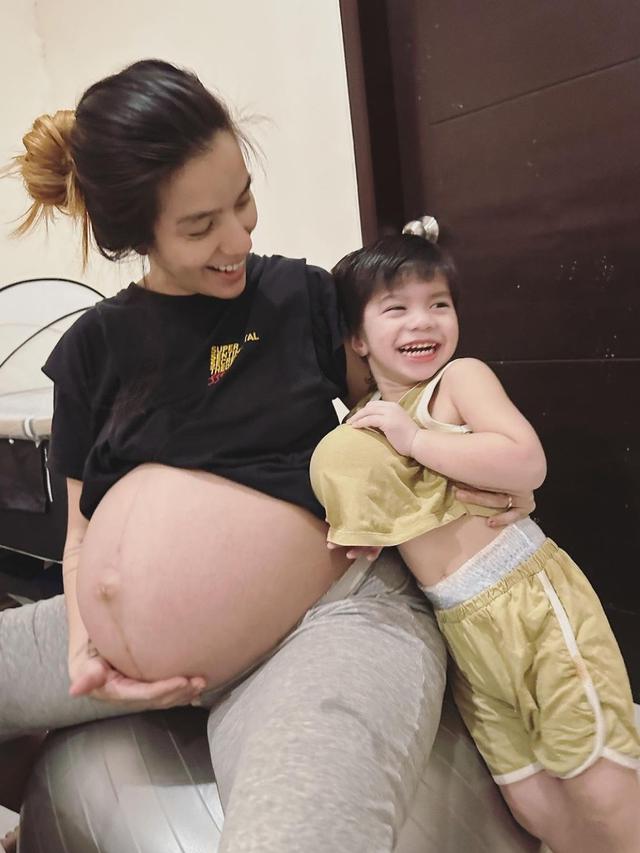 Sheila Marcia Melahirkan Anak Kelima