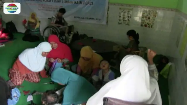 Seorang wanita difabel jadi penerang pendidikan untuk anak-anak berkebutuhan khusus di Boyolali, Jawa Tengah.