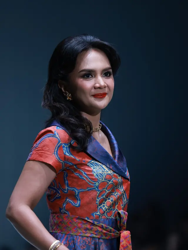 Marlyn Sugiono, Istri Menlu RI