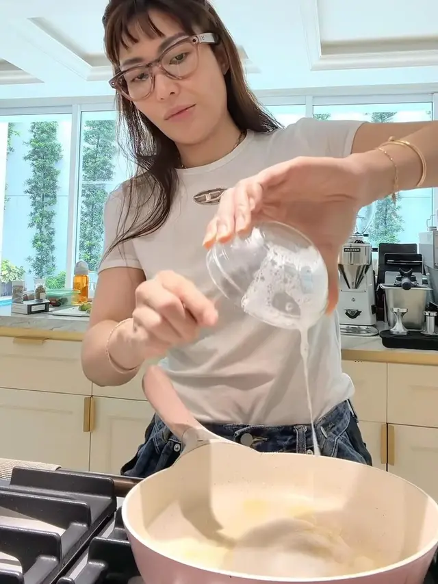 Potret Dapur di Rumah Ayu Dewi