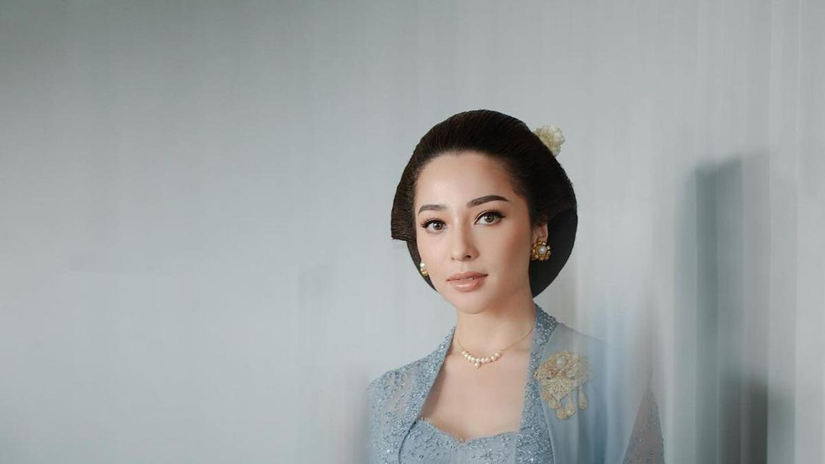 Dari Nikita Willy hingga Amel Carla, Ini 4 Inspirasi Kebaya Full Payet Mewah Ala Artis Berita Viral Hari Ini Jumat 20 September 2024