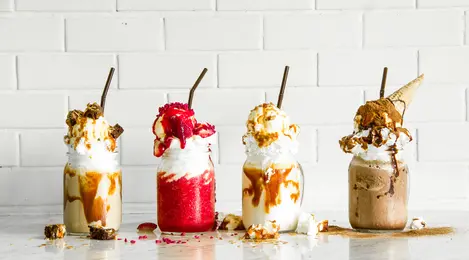 3 Cara Membuat Es Krim Float yang Menyegarkan - Food Fimela.com