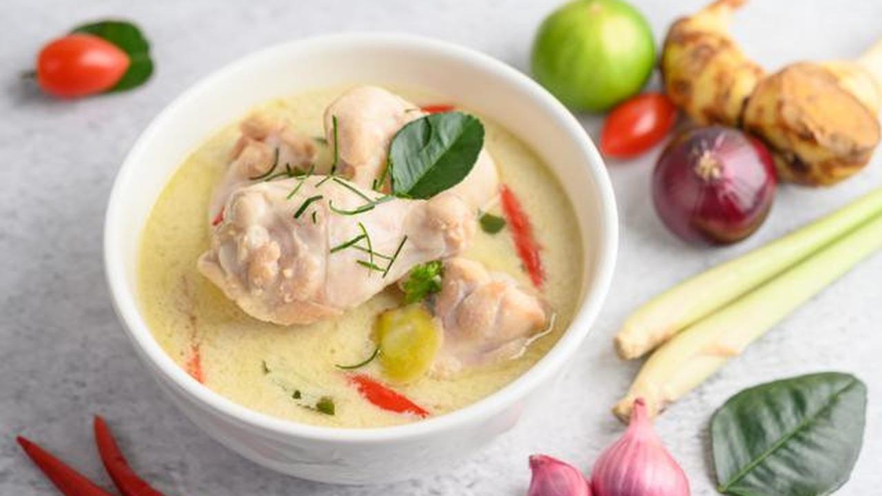 Resep Opor Telur Tahu Sederhana, Hidangan Gurih Kaya Rempah