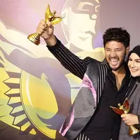 Ammar Zoni dan Irish Bella Raih Penghargaan FFI 2019. (Bambang E Ros/Fimela.com)
