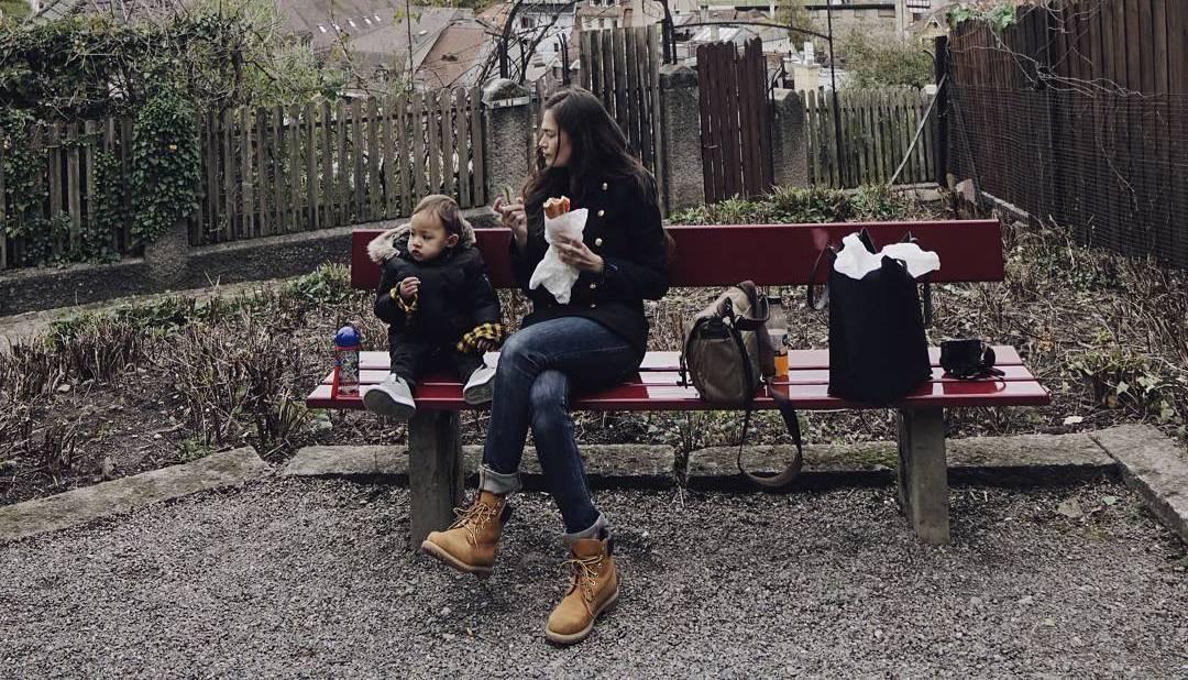 Ringgo Agus dan Sabai Morscheck pulang kampung ke Swiss.