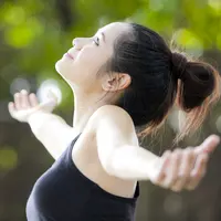 Ilustrasi perempuan/copyright shutterstock by Apple's Eyes Studio