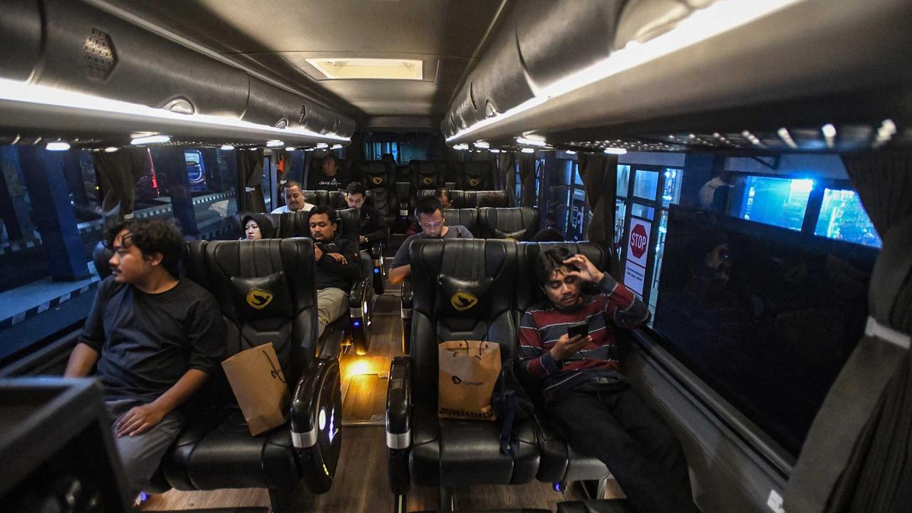 FOTO: Merasakan Sensasi Kenyamanan Bus AKAP Premium Jakarta-Madiun