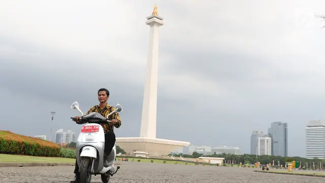 20 Unit Motor Listrik Jadi Kendaraan Operasional Monas